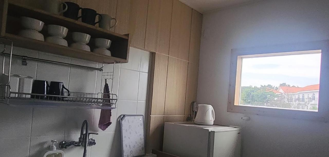 Jeju Soroan Pension Seogwipo Exteriör bild