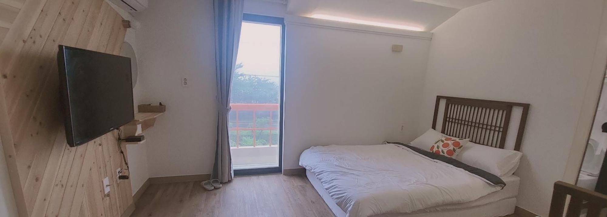 Jeju Soroan Pension Seogwipo Exteriör bild